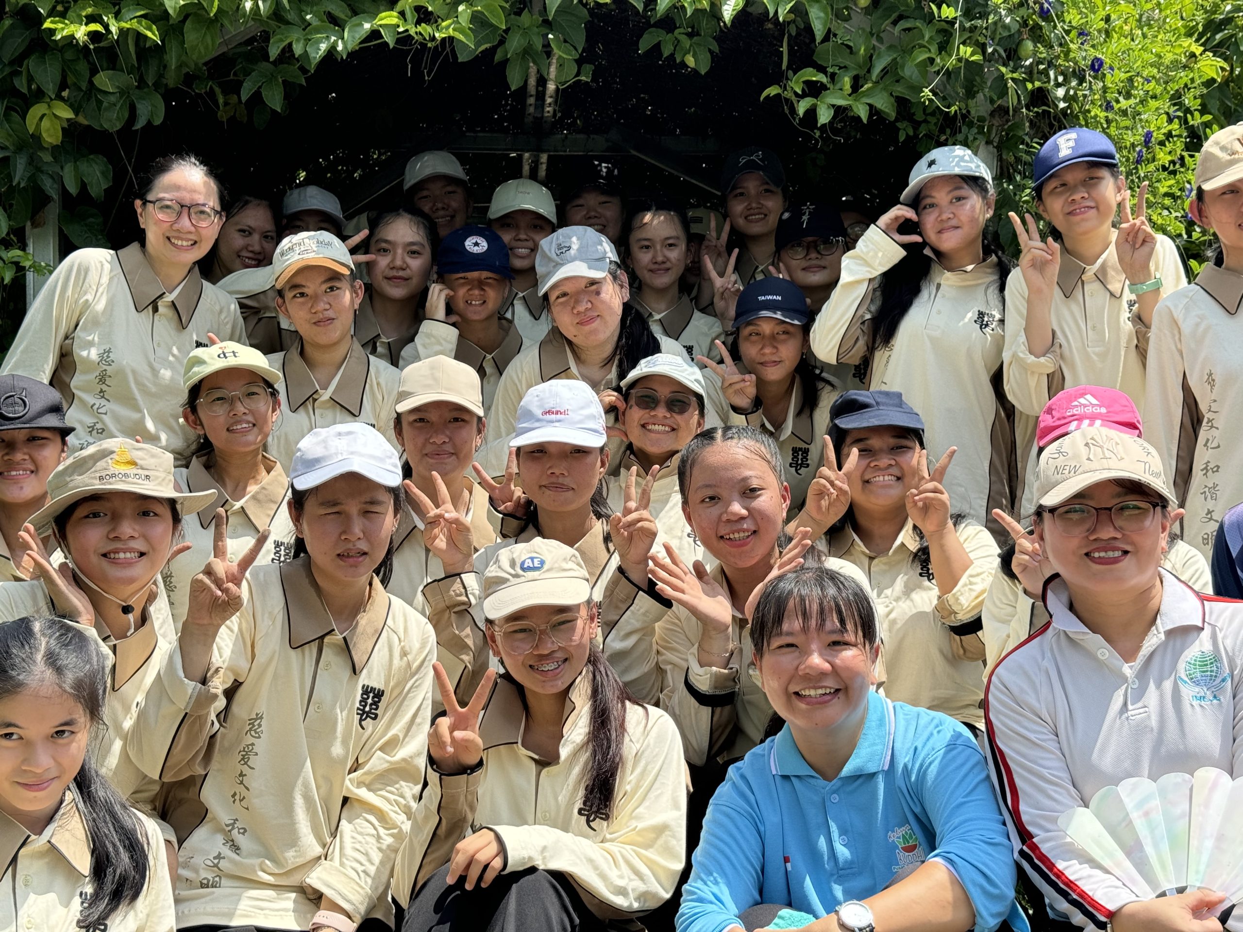 Kunjungan Maha Vihara Maitreya Duta